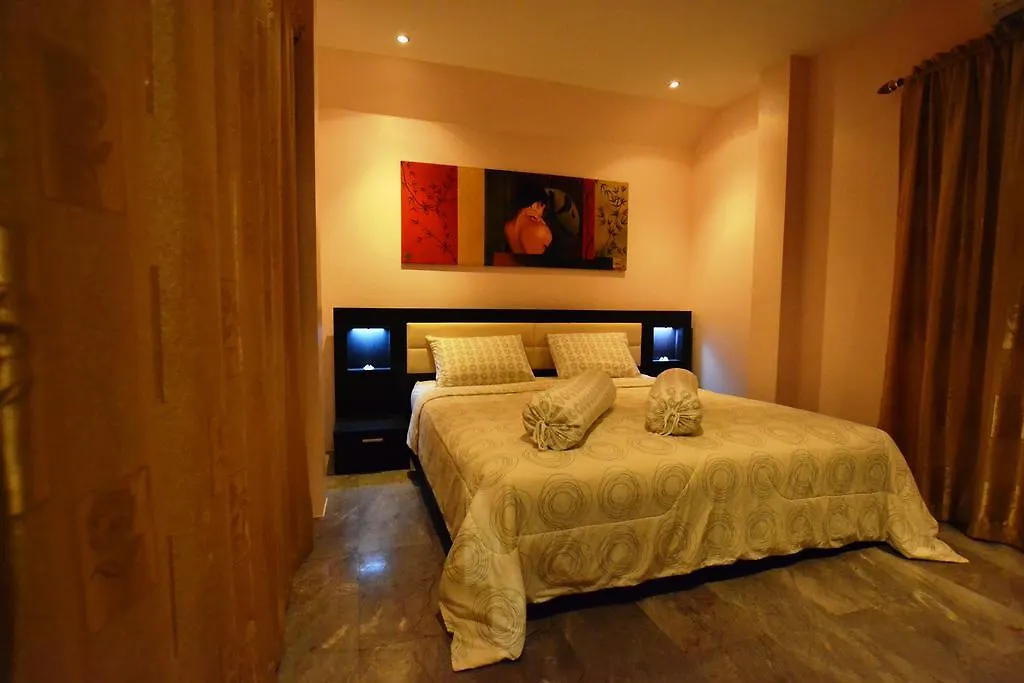 קו לנטה Villa Malee Seaview תאילנד